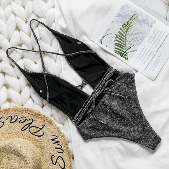 Shimmering Deep V High Cut Sexy One Piece Swimsuit - Picture 4 of 4